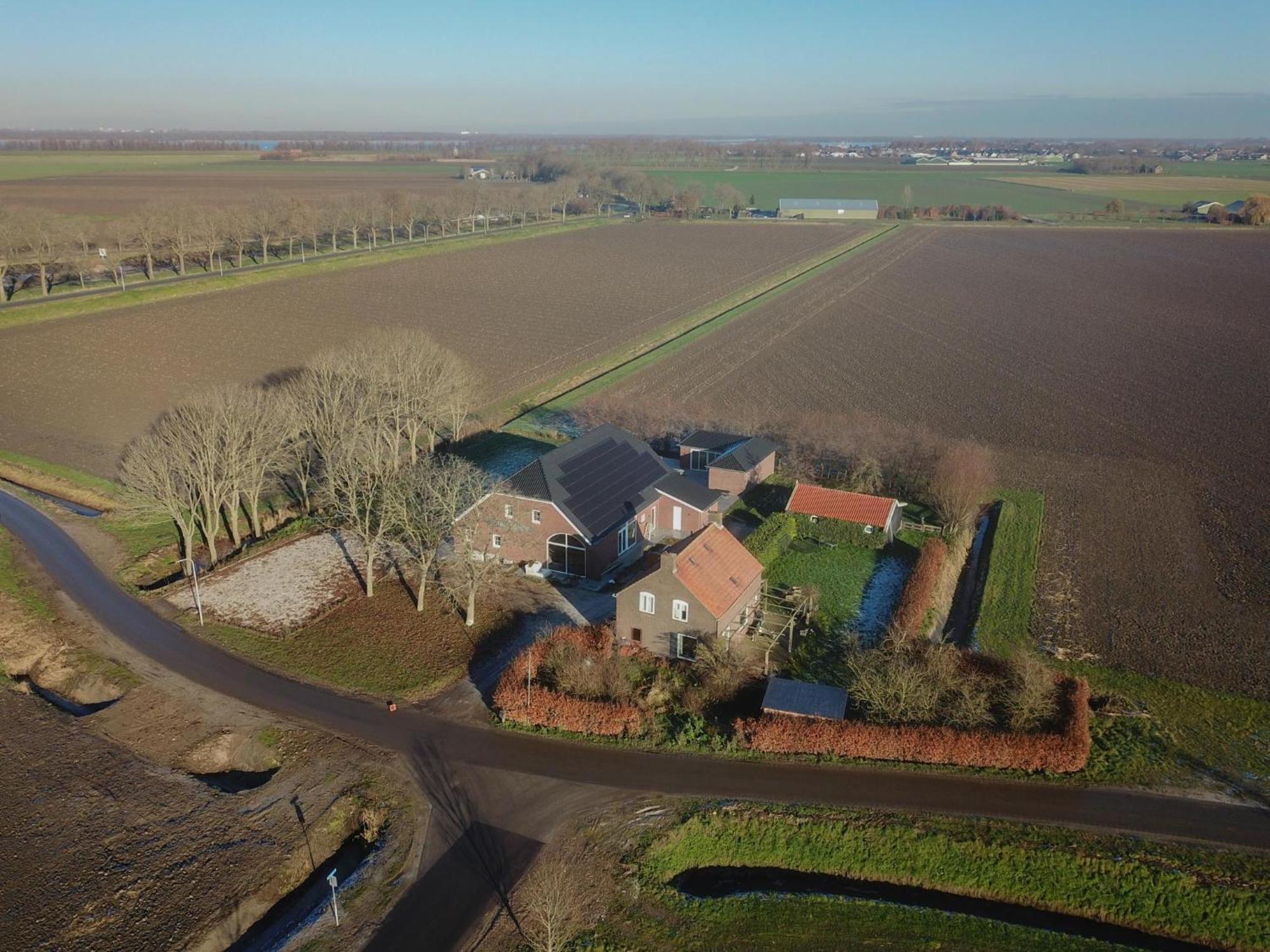 Jonkershof Villa Zwaluwe Buitenkant foto